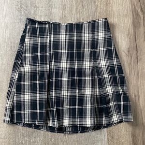 Brandy Melville skirt